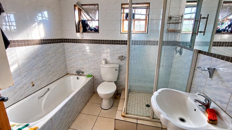 3 Bedroom Property for Sale in Newcastle KwaZulu-Natal