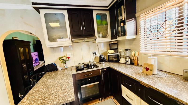 3 Bedroom Property for Sale in Brookdale KwaZulu-Natal