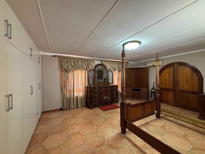 4 Bedroom Property for Sale in Reservoir Hills KwaZulu-Natal