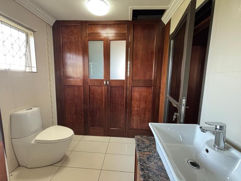 4 Bedroom Property for Sale in Reservoir Hills KwaZulu-Natal