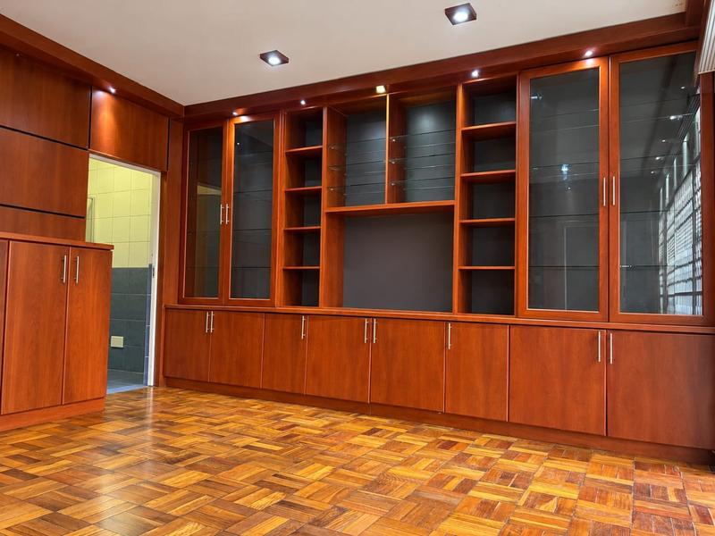 4 Bedroom Property for Sale in Reservoir Hills KwaZulu-Natal