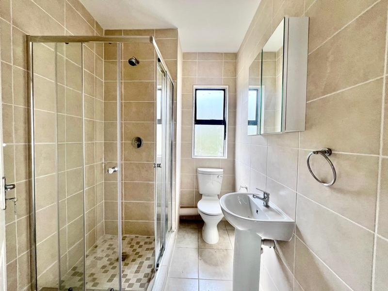 1 Bedroom Property for Sale in Bishopstowe KwaZulu-Natal