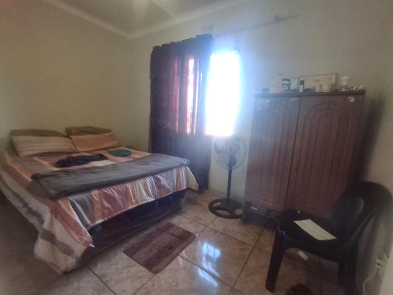 2 Bedroom Property for Sale in Empangeni Central KwaZulu-Natal