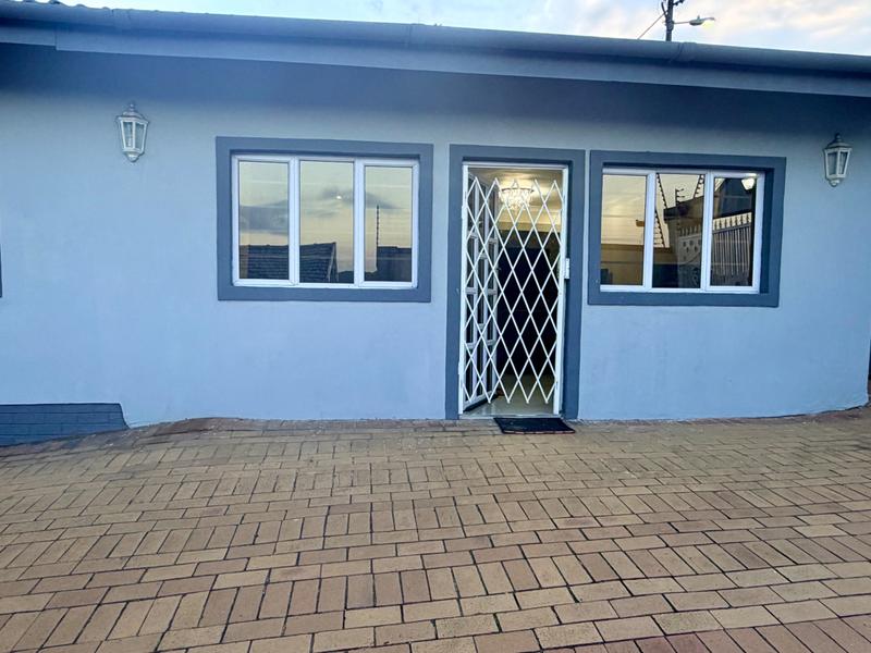 To Let 2 Bedroom Property for Rent in Reservoir Hills KwaZulu-Natal
