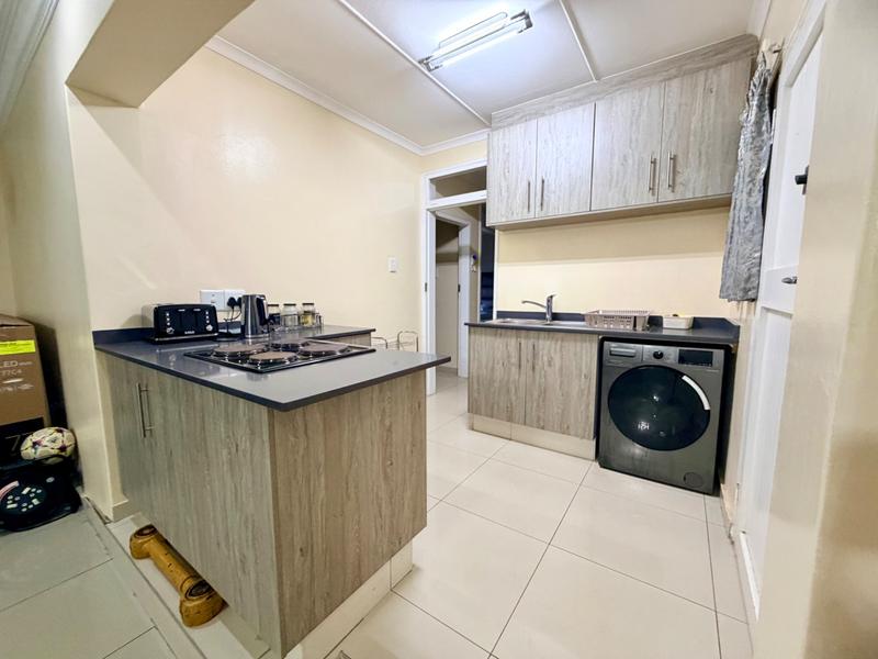 To Let 2 Bedroom Property for Rent in Reservoir Hills KwaZulu-Natal