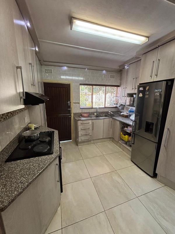 3 Bedroom Property for Sale in Reservoir Hills KwaZulu-Natal