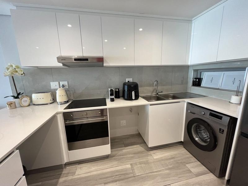 To Let 1 Bedroom Property for Rent in Umhlanga Rocks KwaZulu-Natal