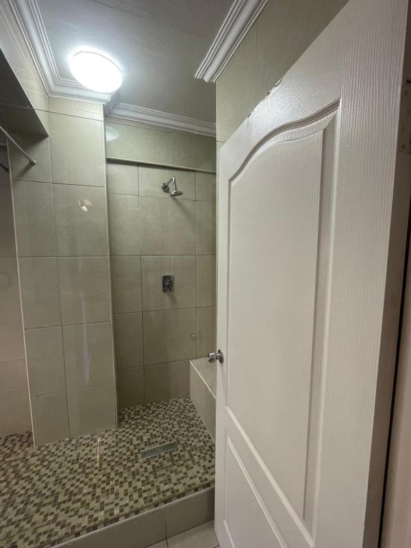 To Let 3 Bedroom Property for Rent in Glenwood KwaZulu-Natal