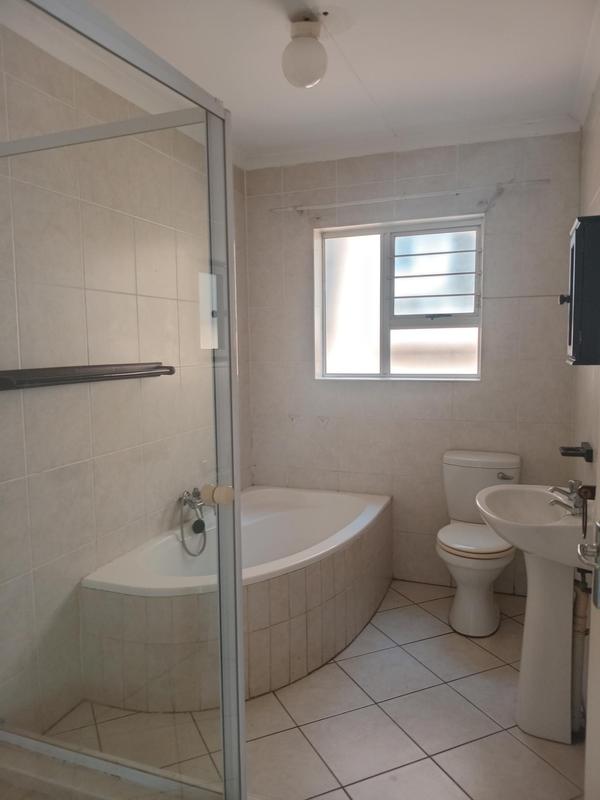 To Let 3 Bedroom Property for Rent in Richards Bay KwaZulu-Natal