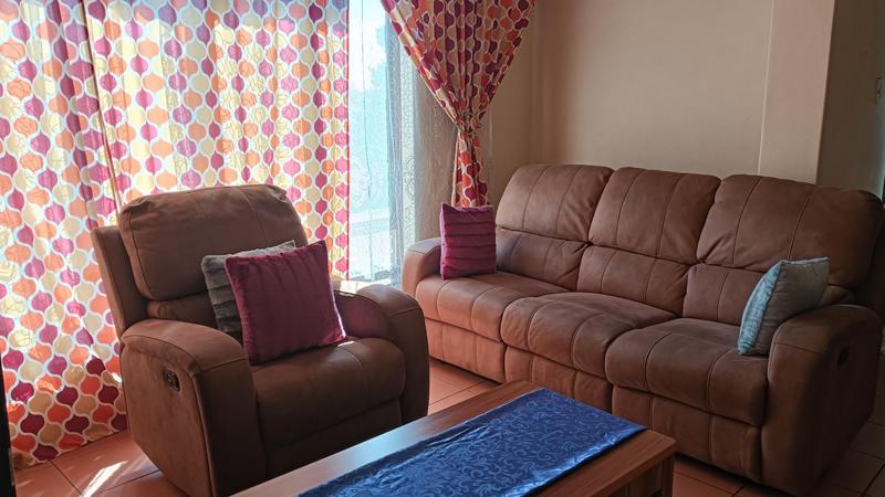2 Bedroom Property for Sale in Fields Hill KwaZulu-Natal