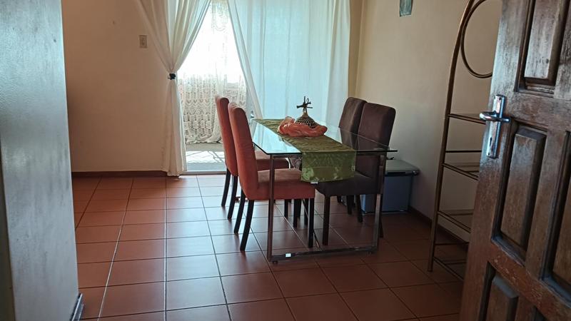 2 Bedroom Property for Sale in Fields Hill KwaZulu-Natal