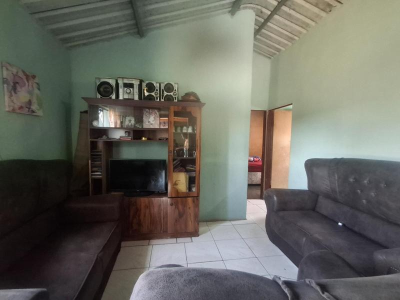 2 Bedroom Property for Sale in Empangeni Central KwaZulu-Natal