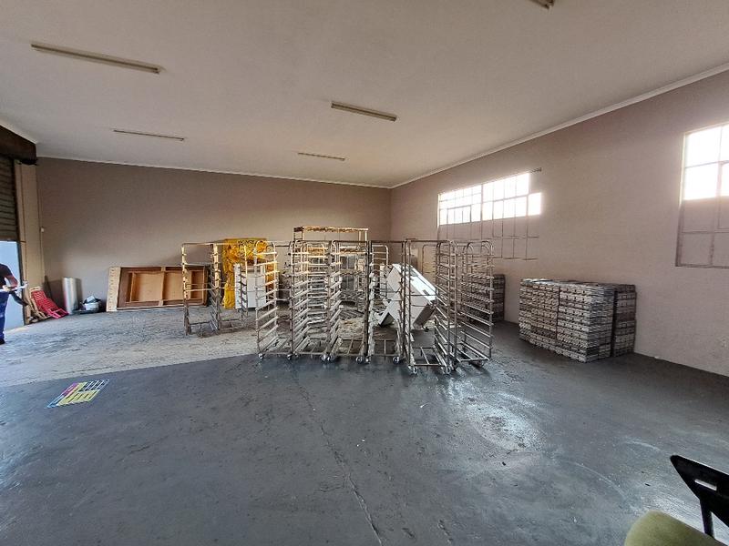 To Let Commercial Property for Rent in Alton KwaZulu-Natal
