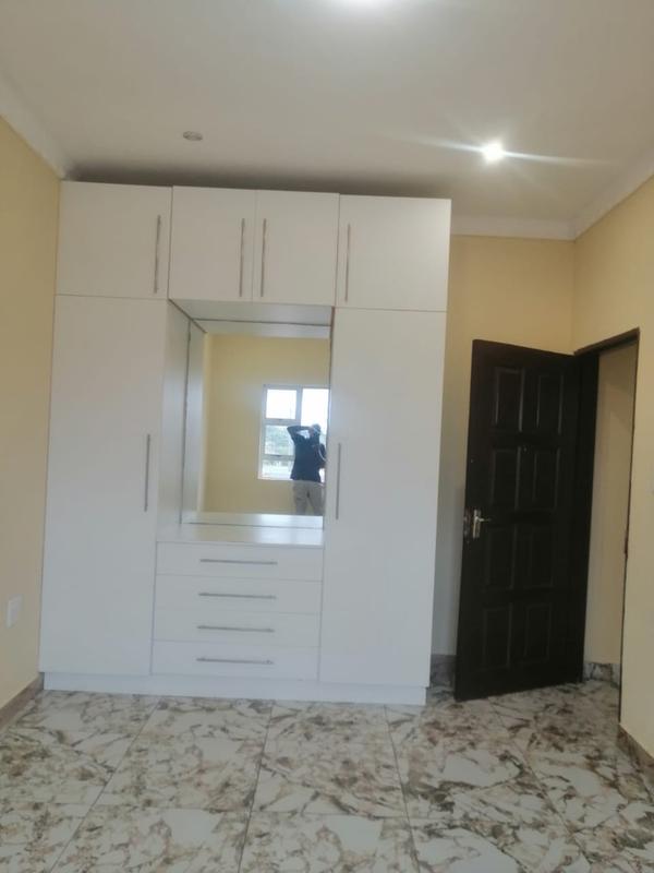 To Let 3 Bedroom Property for Rent in Treasure Beach KwaZulu-Natal
