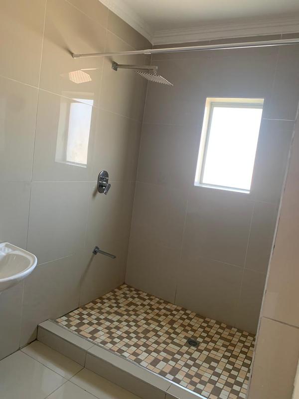 To Let 2 Bedroom Property for Rent in Malvern KwaZulu-Natal