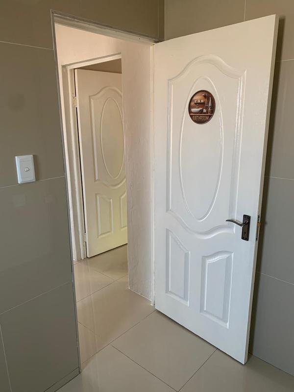 To Let 2 Bedroom Property for Rent in Malvern KwaZulu-Natal