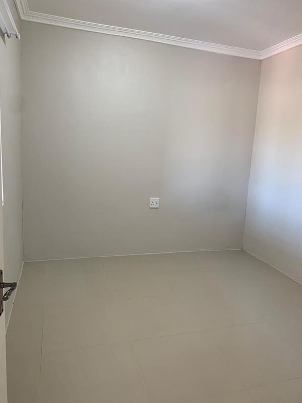 To Let 2 Bedroom Property for Rent in Malvern KwaZulu-Natal