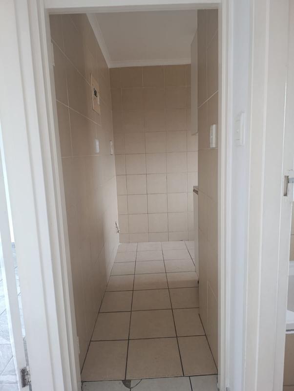 To Let 2 Bedroom Property for Rent in Bluff KwaZulu-Natal