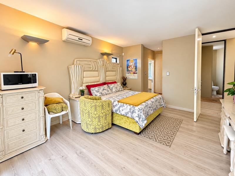 To Let 5 Bedroom Property for Rent in Umhlanga KwaZulu-Natal