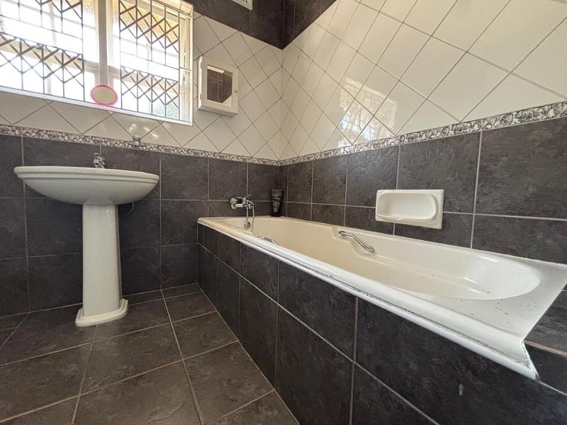 3 Bedroom Property for Sale in Westville KwaZulu-Natal