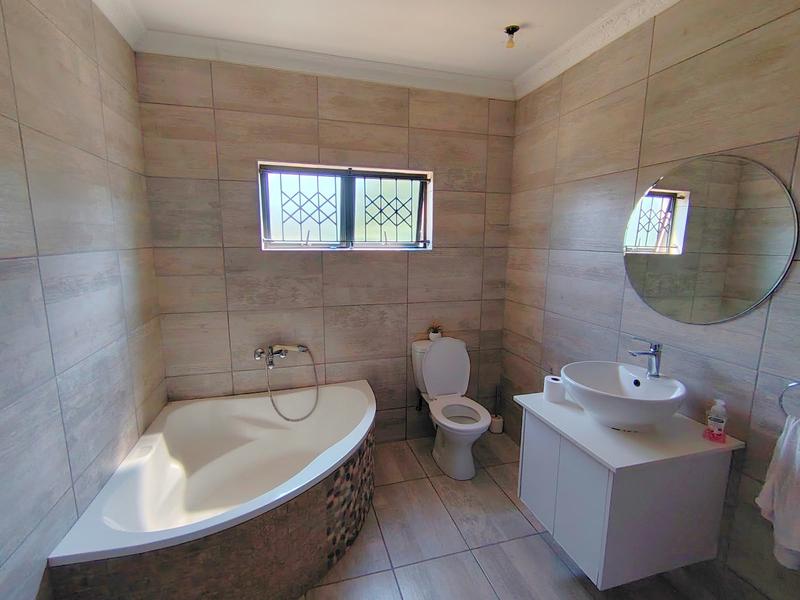 3 Bedroom Property for Sale in Escombe KwaZulu-Natal