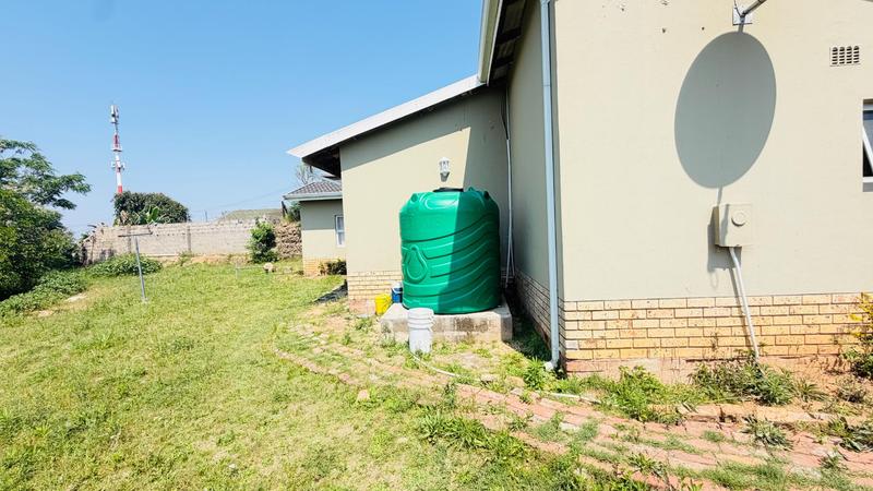 4 Bedroom Property for Sale in Ntuzuma KwaZulu-Natal