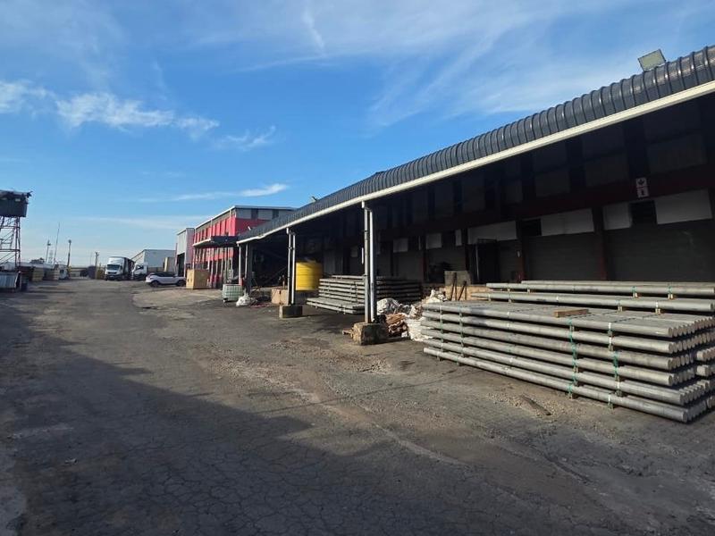To Let Commercial Property for Rent in Mobeni KwaZulu-Natal