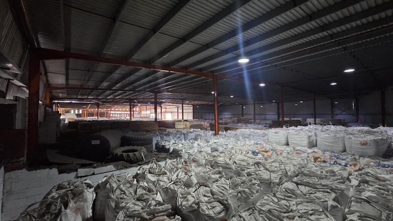 To Let Commercial Property for Rent in Mobeni KwaZulu-Natal