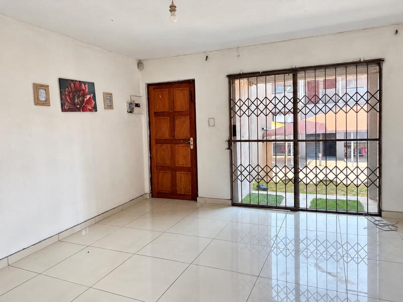 To Let 2 Bedroom Property for Rent in Sherwood KwaZulu-Natal