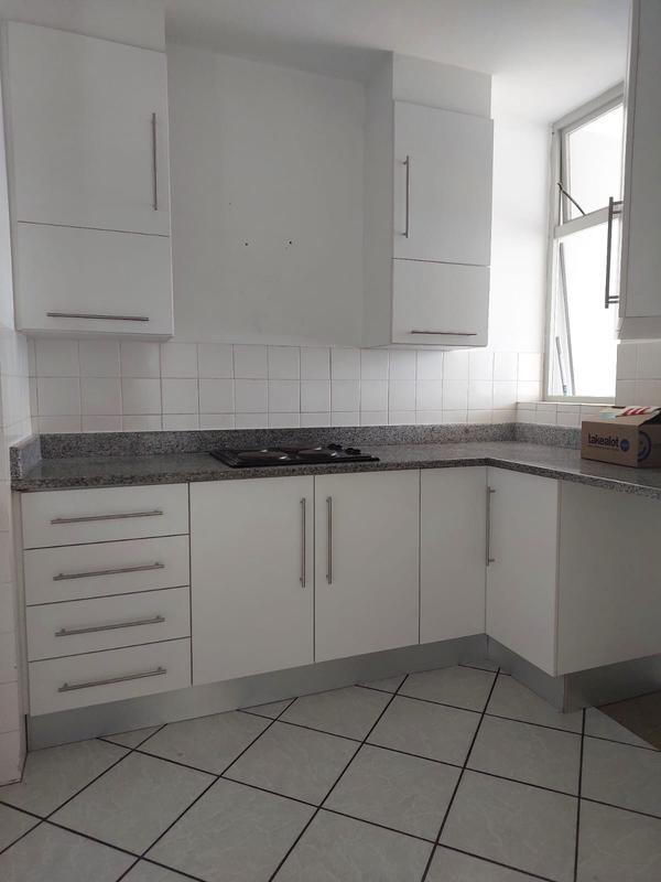 1 Bedroom Property for Sale in Amanzimtoti KwaZulu-Natal