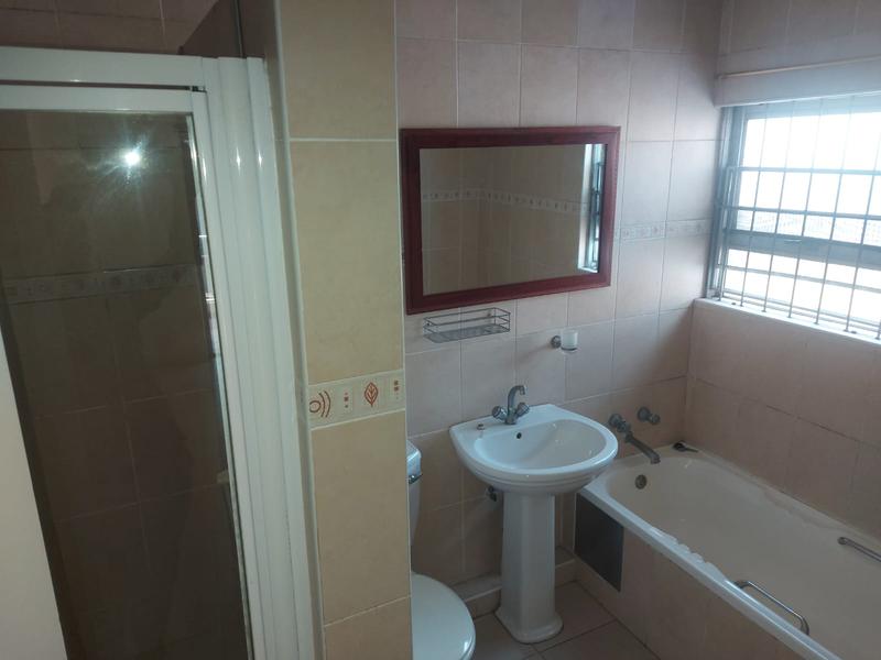 2 Bedroom Property for Sale in Arboretum KwaZulu-Natal