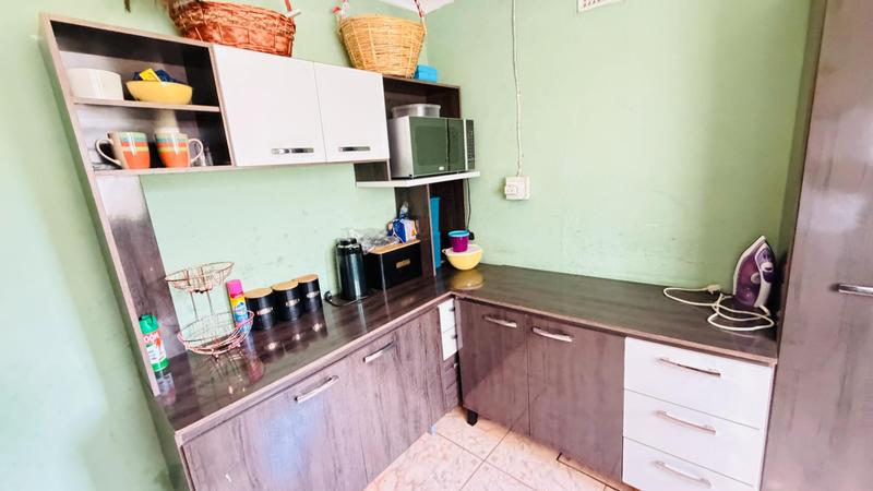 4 Bedroom Property for Sale in Lovu KwaZulu-Natal