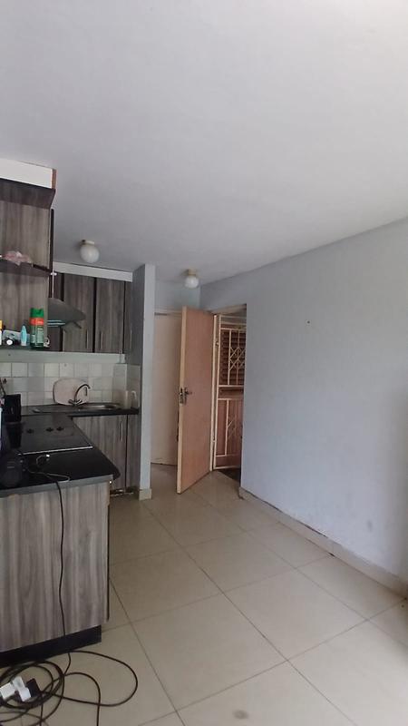 To Let 1 Bedroom Property for Rent in Montclair KwaZulu-Natal