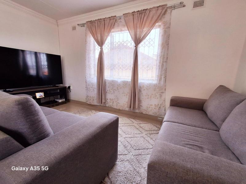 To Let 2 Bedroom Property for Rent in Merewent KwaZulu-Natal