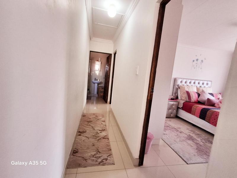 To Let 2 Bedroom Property for Rent in Merewent KwaZulu-Natal