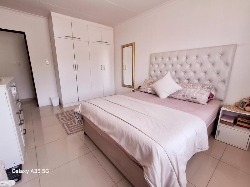 To Let 2 Bedroom Property for Rent in Merewent KwaZulu-Natal