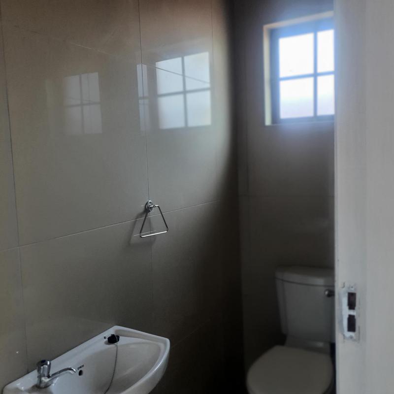 To Let Commercial Property for Rent in Phoenix KwaZulu-Natal