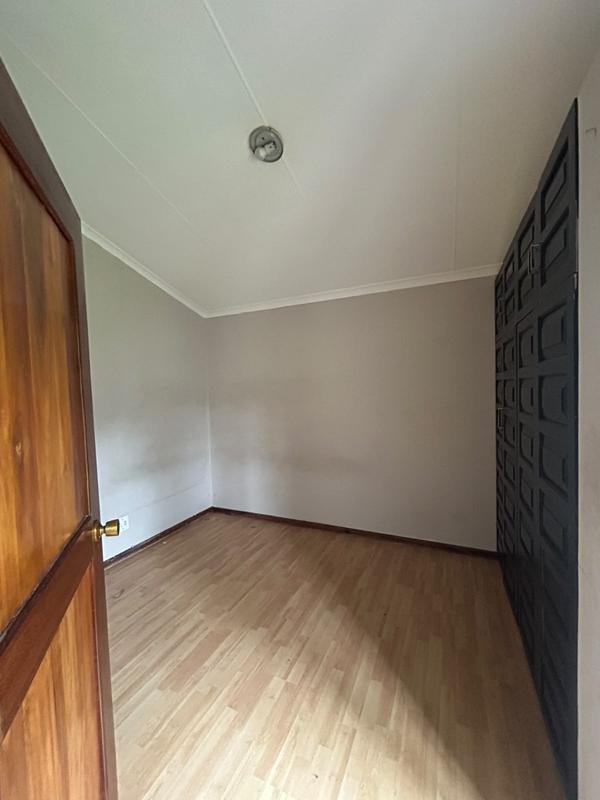 3 Bedroom Property for Sale in Uvongo KwaZulu-Natal