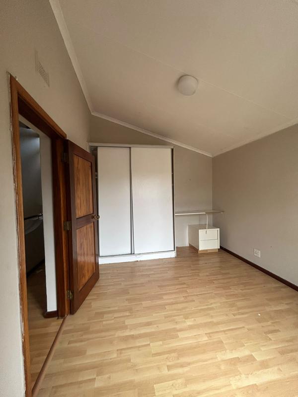 3 Bedroom Property for Sale in Uvongo KwaZulu-Natal