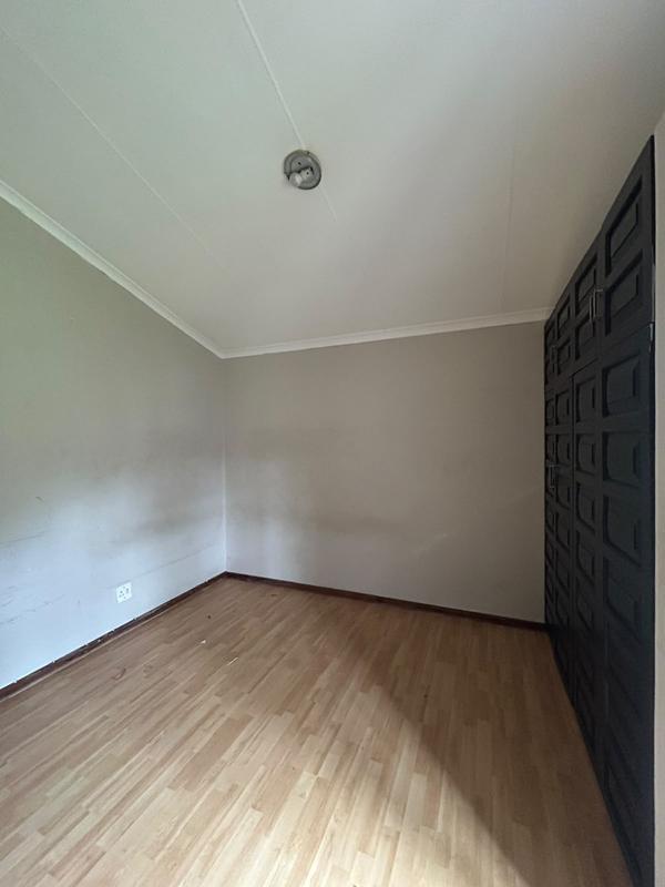 3 Bedroom Property for Sale in Uvongo KwaZulu-Natal