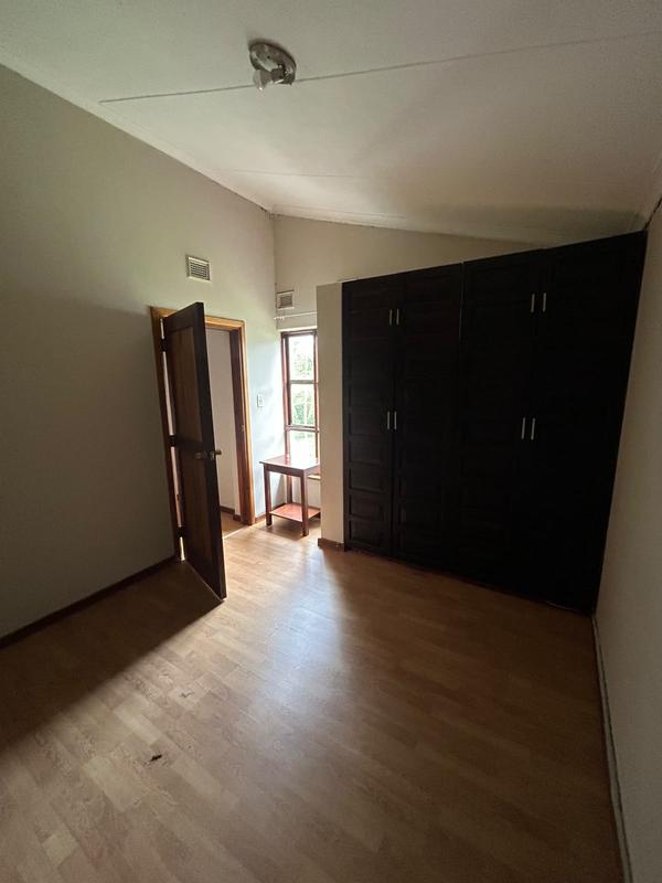 3 Bedroom Property for Sale in Uvongo KwaZulu-Natal