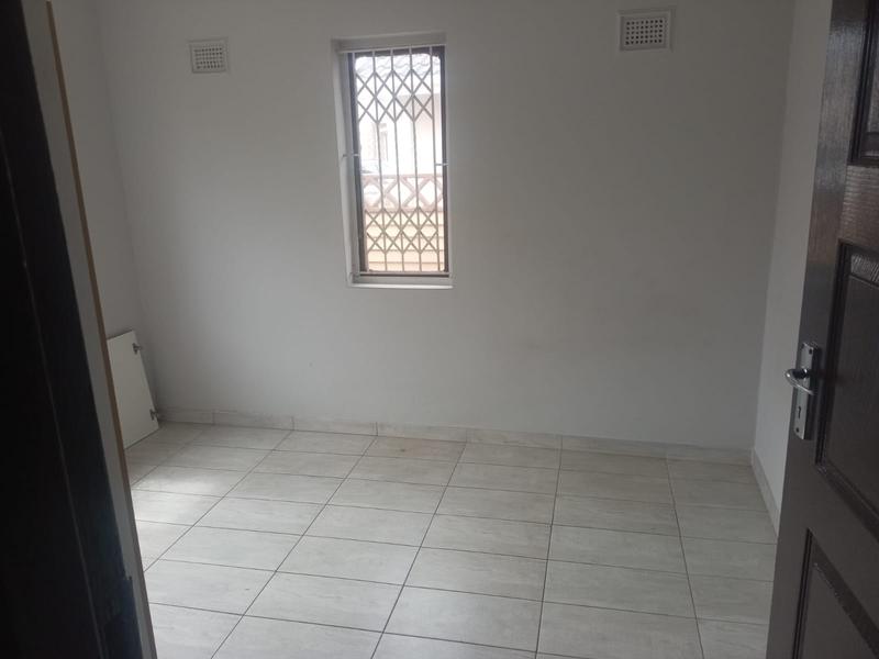To Let 3 Bedroom Property for Rent in Austerville KwaZulu-Natal