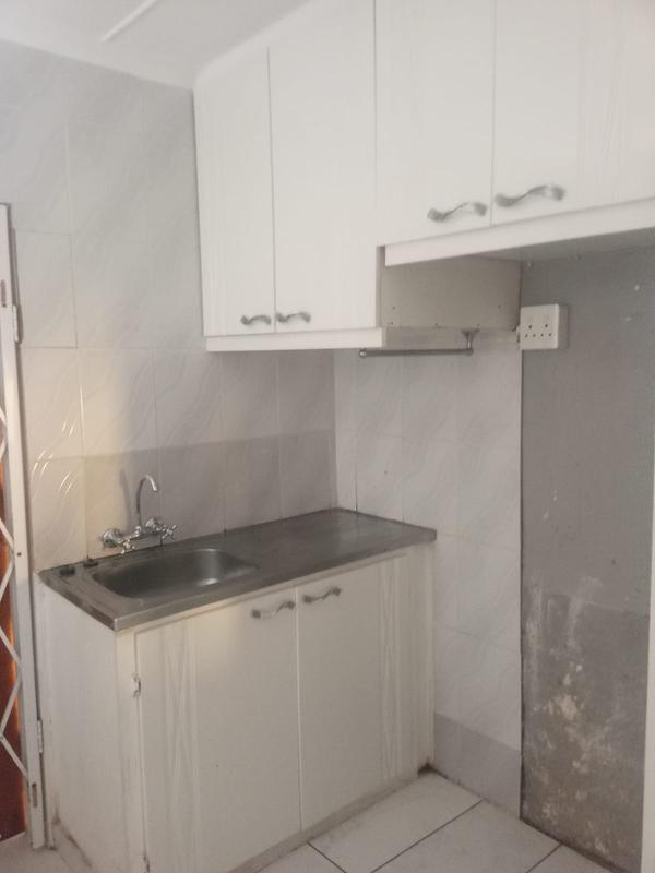 To Let 3 Bedroom Property for Rent in Austerville KwaZulu-Natal