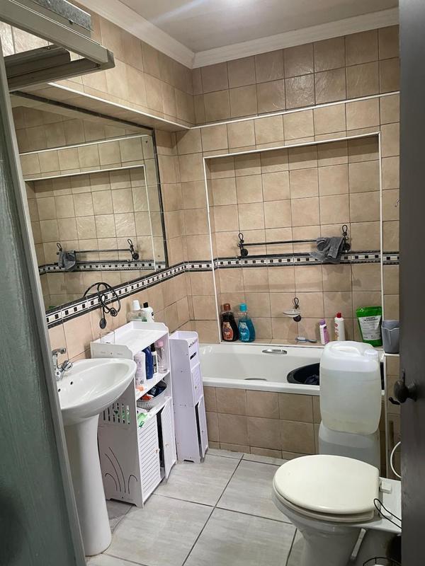 To Let 3 Bedroom Property for Rent in Bluff KwaZulu-Natal