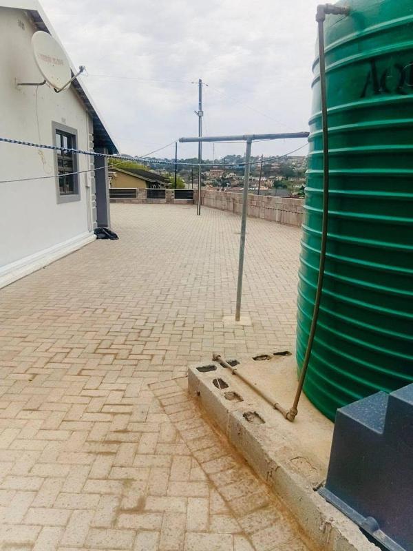 To Let 0 Bedroom Property for Rent in Umlazi KwaZulu-Natal