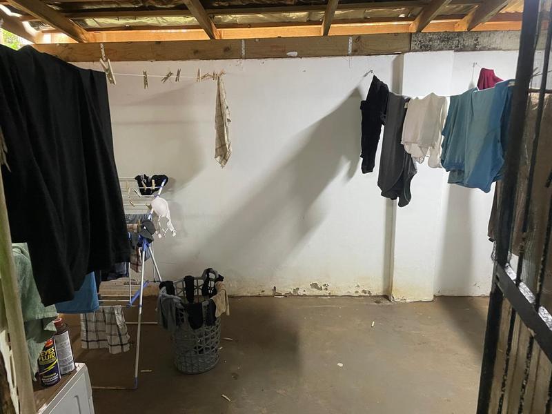To Let 4 Bedroom Property for Rent in Bluff KwaZulu-Natal