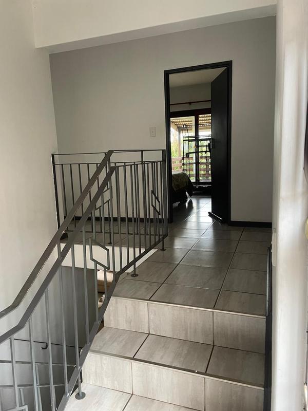 To Let 4 Bedroom Property for Rent in Bluff KwaZulu-Natal