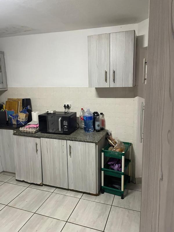 To Let 4 Bedroom Property for Rent in Bluff KwaZulu-Natal