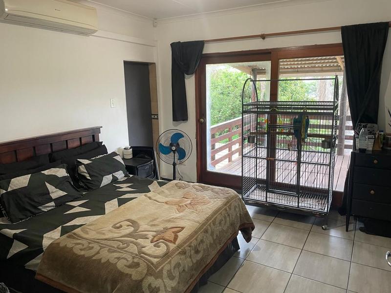 To Let 4 Bedroom Property for Rent in Bluff KwaZulu-Natal