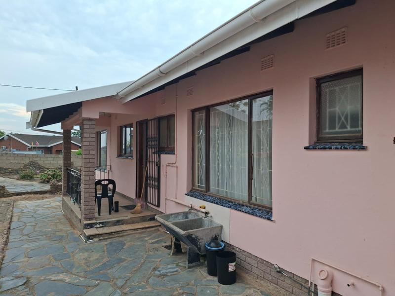 4 Bedroom Property for Sale in Craigieburn KwaZulu-Natal
